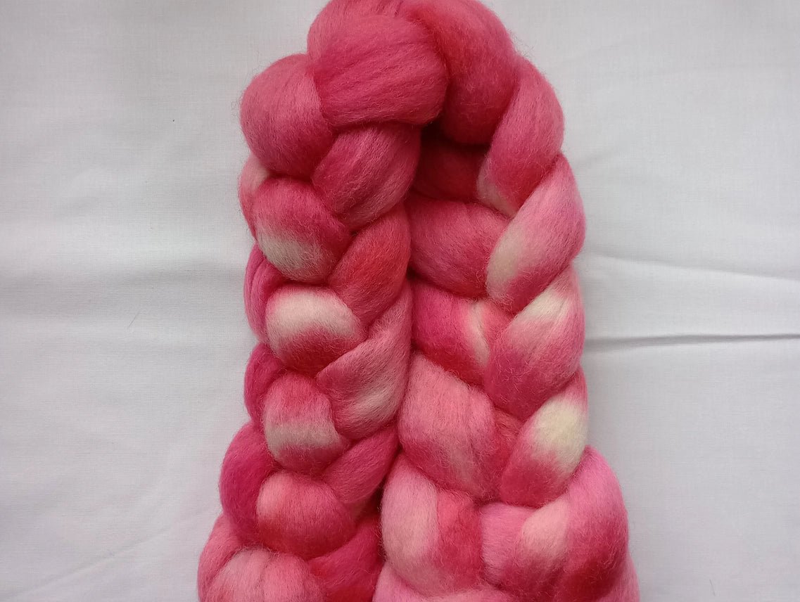 HMLLOYD MERCANTILE LLC Hand Dyed Roving Fiber Braids - Paradise Fibers