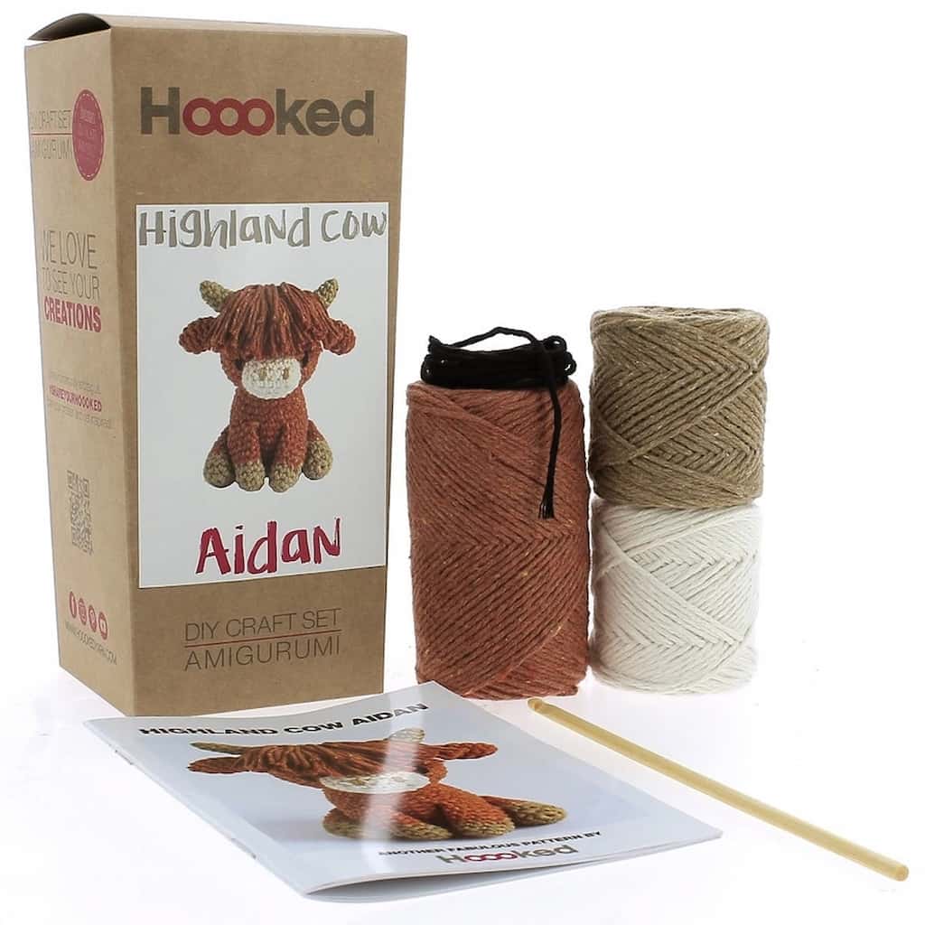 Hoooked | Highland Cow Aiden Crochet Kit - Paradise Fibers