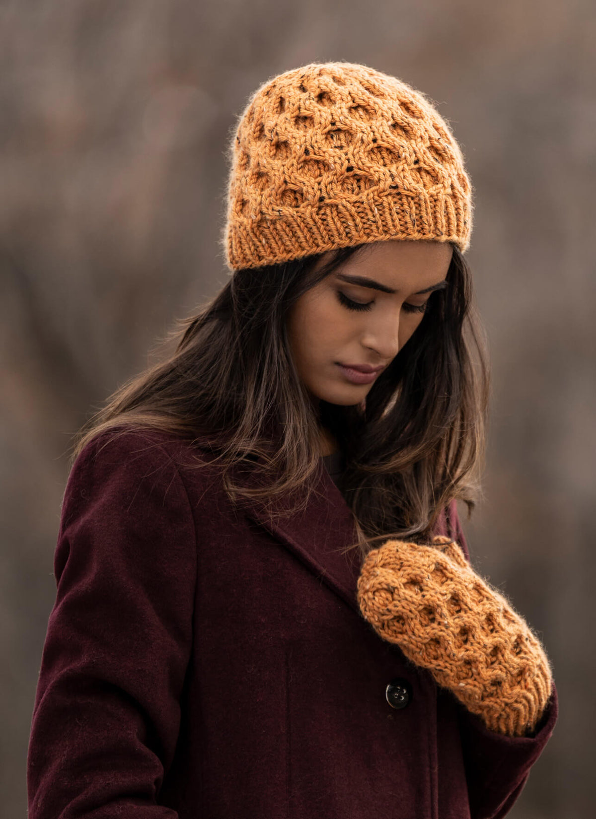 Huntington Hat & Mitts — view 4