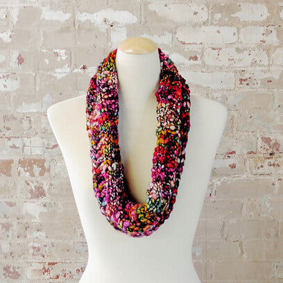 Malabrigo Caracol Veinte Cowl Kit