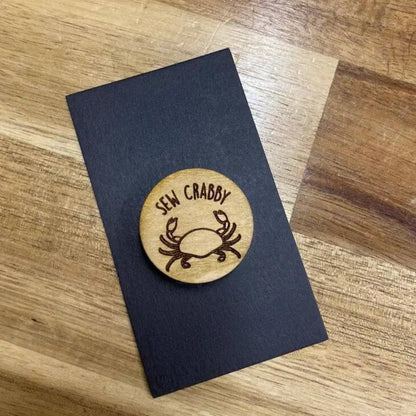 Infamous Cuts Needle Minder - Paradise Fibers