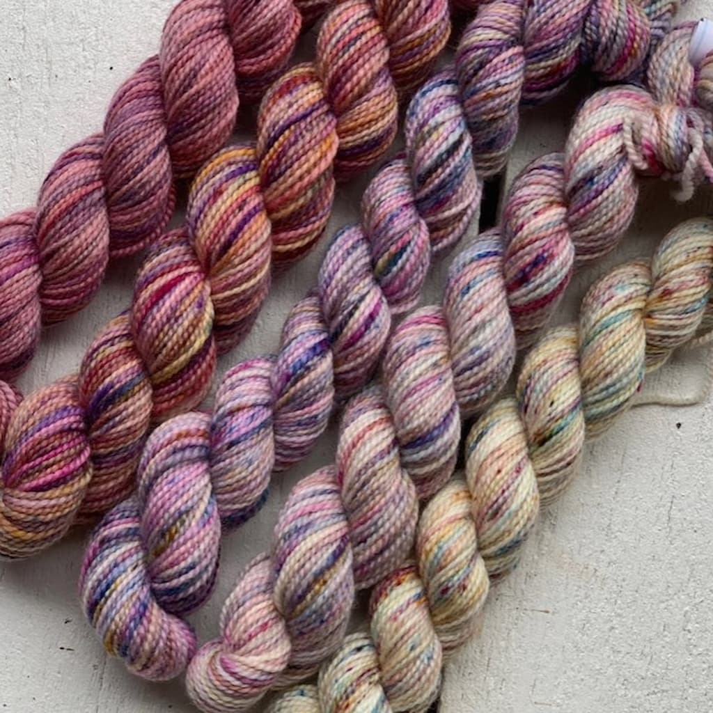 Koigu Paint Can and Pattern Booklet Kit - Paradise Fibers