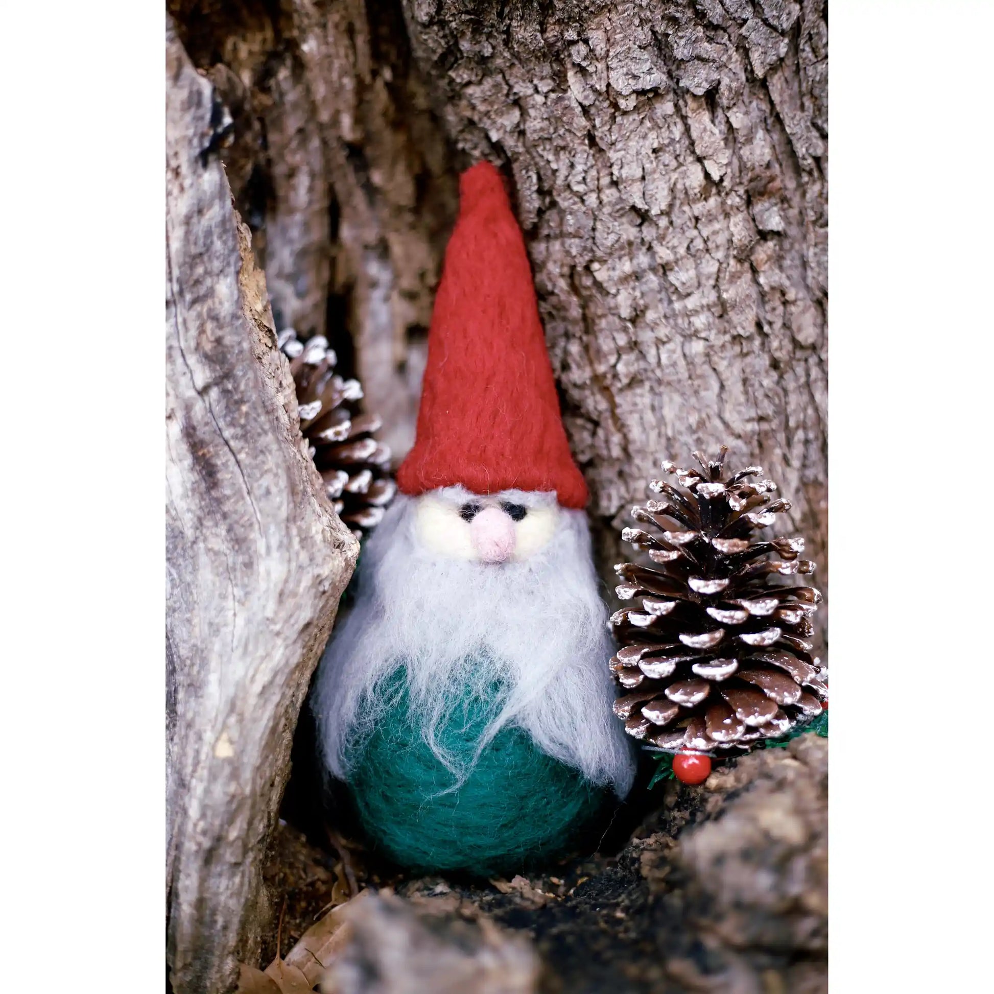 Kromski Needle Felting Kit - Gnome, kit contents, view 2