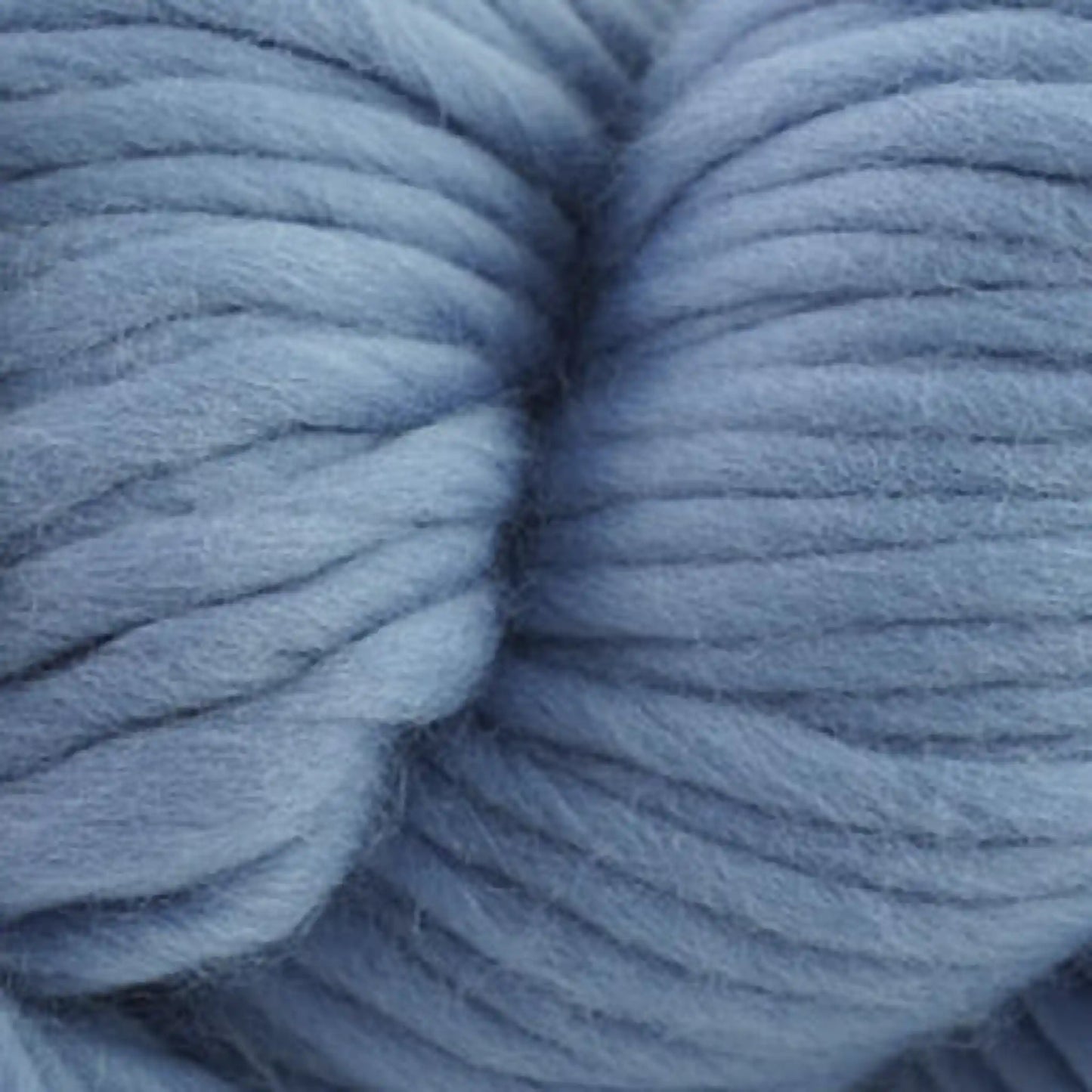 Cascade Magnum Super Bulky Yarn color 77 Blue Heron