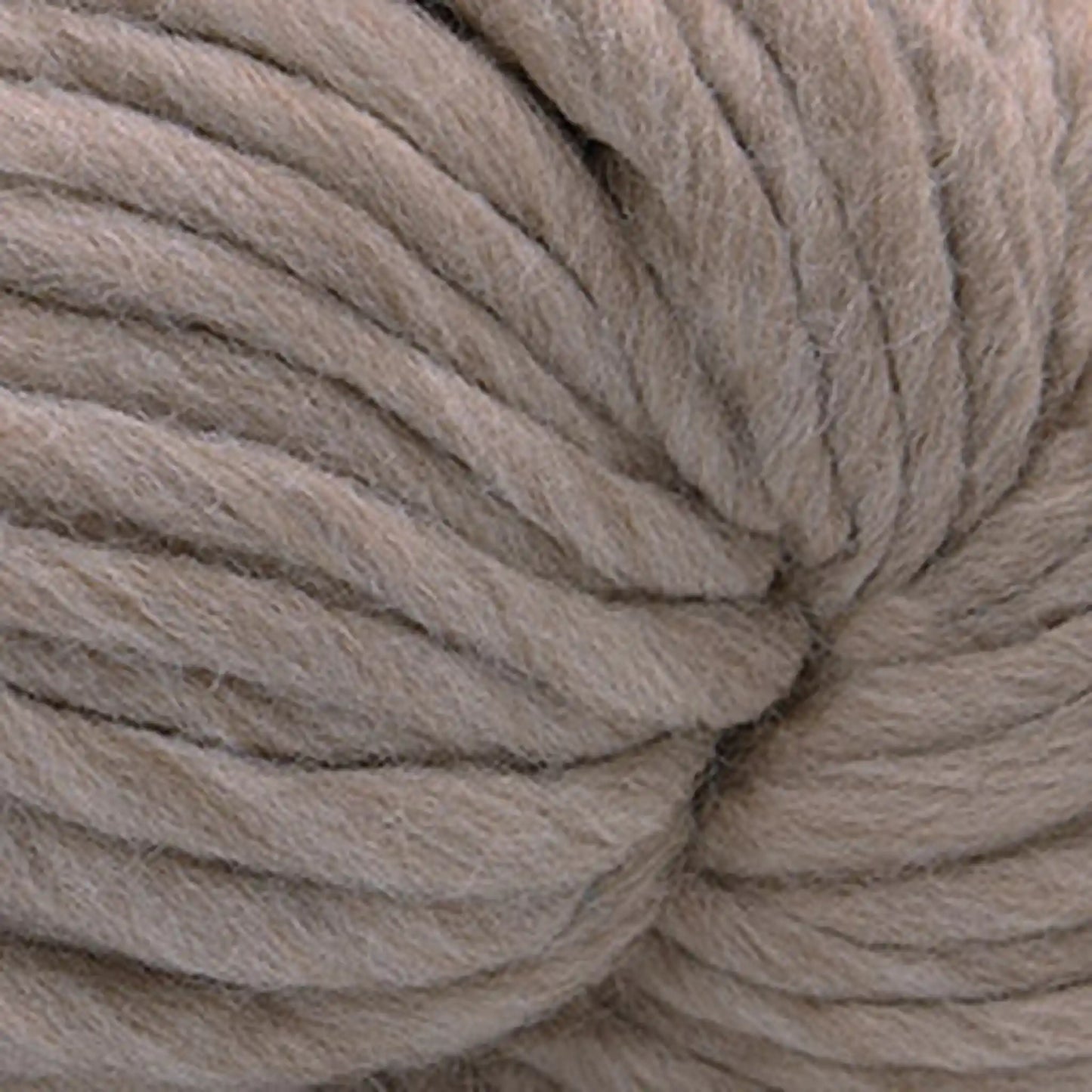 Cascade Magnum Super Bulky Yarn color 8012 Doeskin Heather