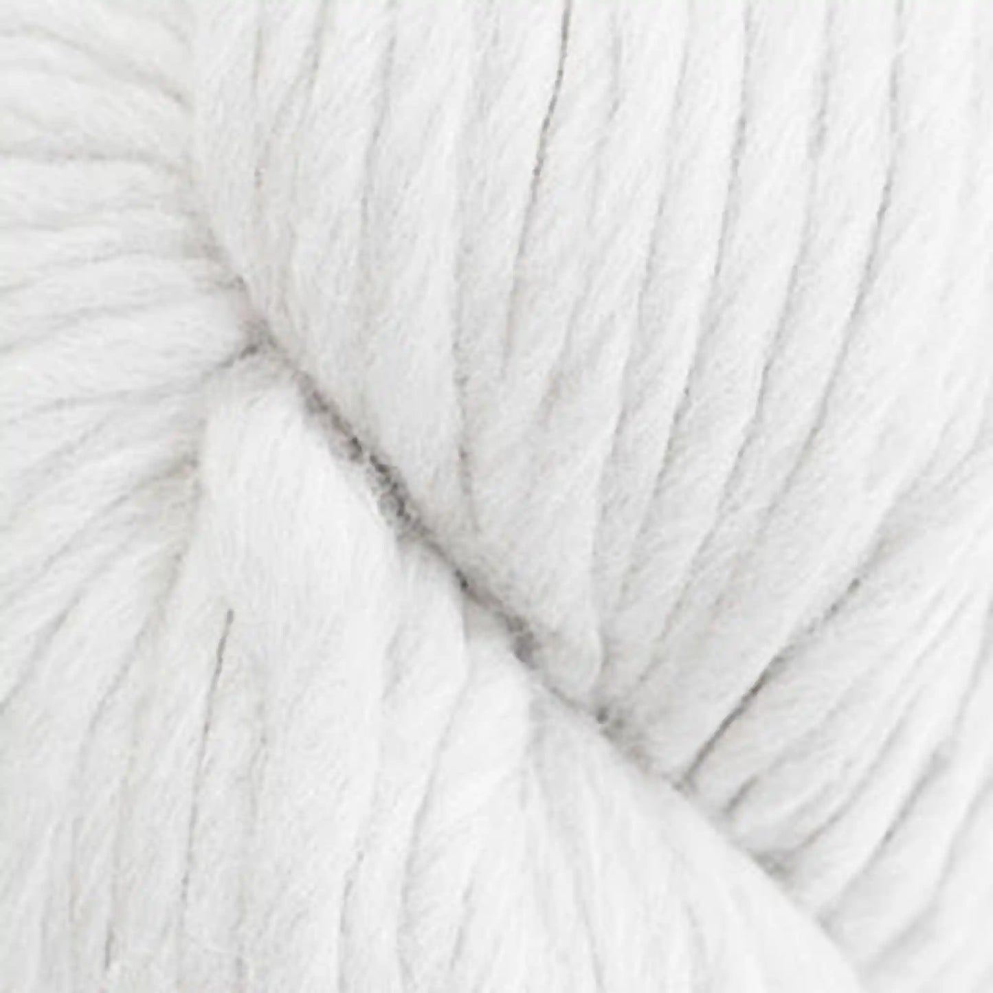 Cascade Magnum Super Bulky Yarn color 8505 White