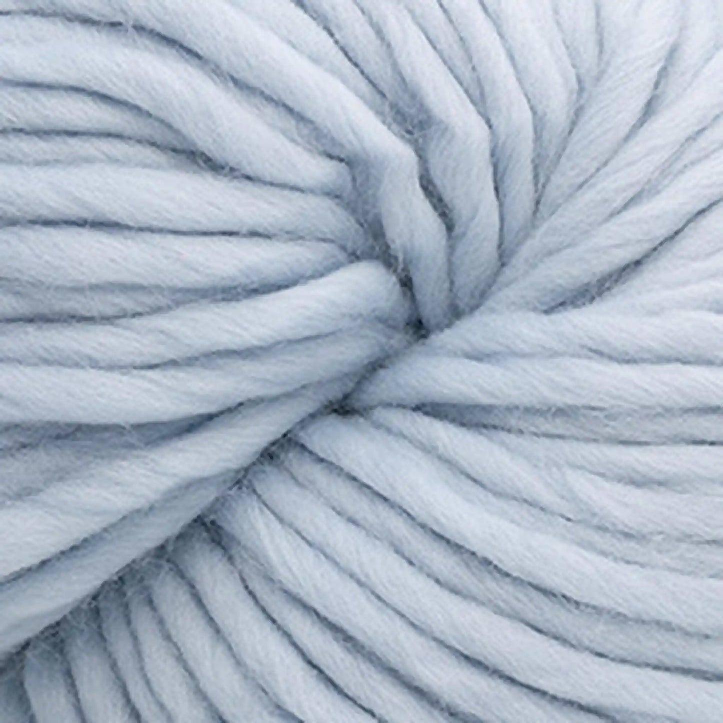 Cascade Magnum Super Bulky Yarn color 90 Skywriting