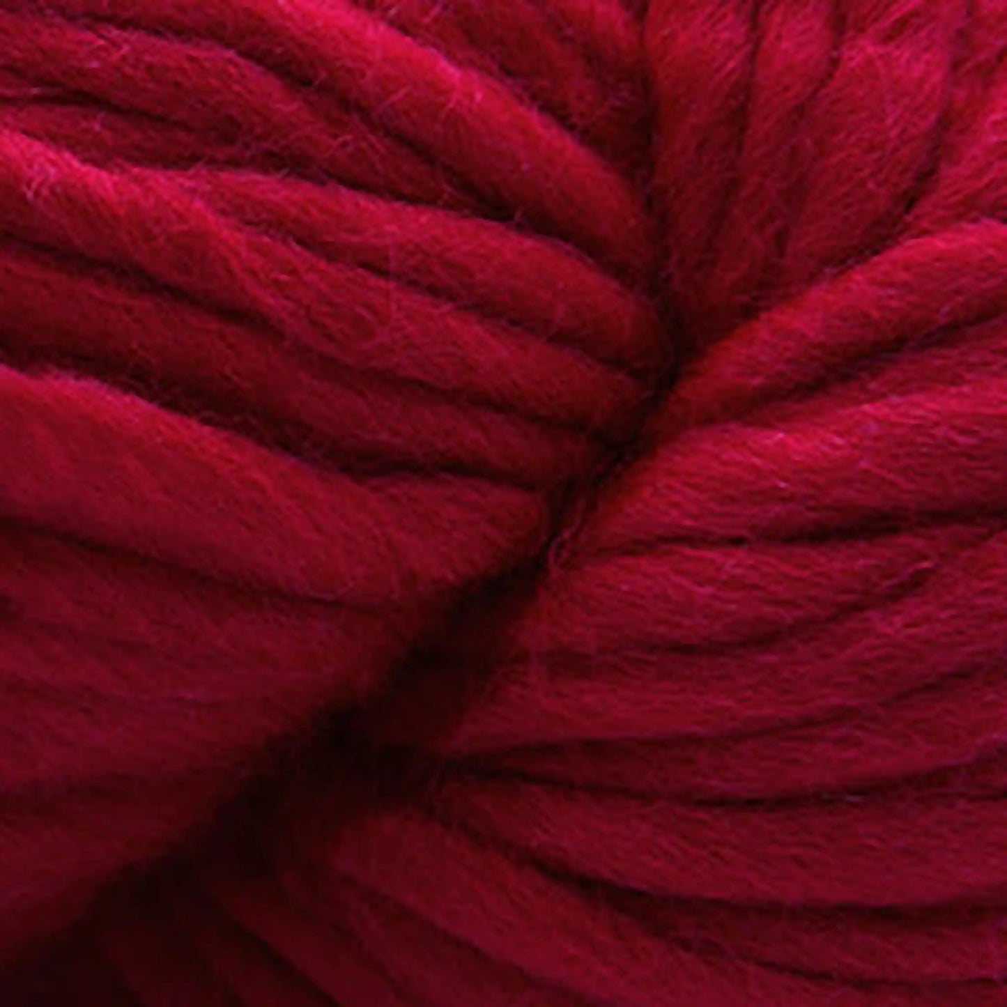 Cascade Magnum Super Bulky Yarn color 9431 Regal Red