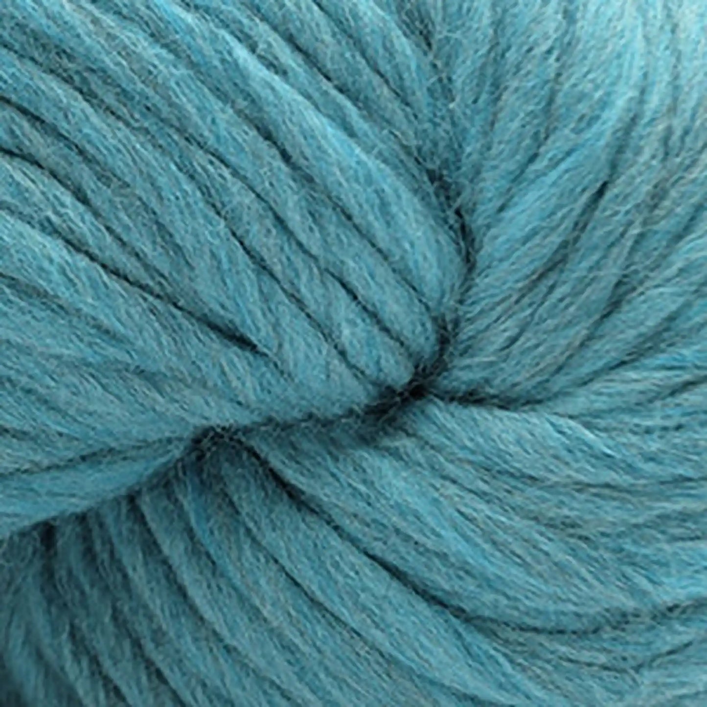 Cascade Magnum Super Bulky Yarn color 9452 Summer Sky Heather
