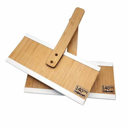 Majacraft Hand Carders showing the 140tpi markings on the backside of the cards