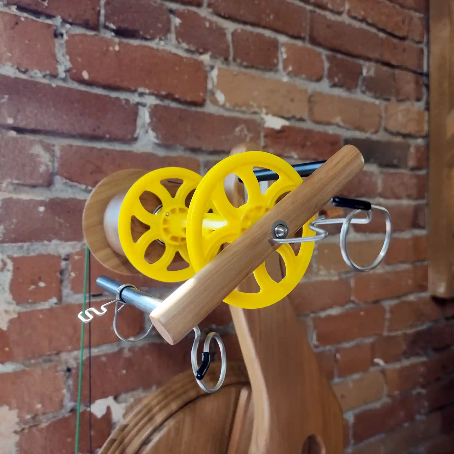 Majacraft Bobbin Standard Plastic - Yellow