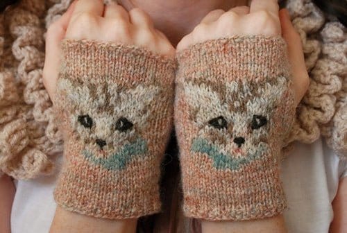 Meow Mitts Pattern by Tiny Owl Knits - Paradise Fibers