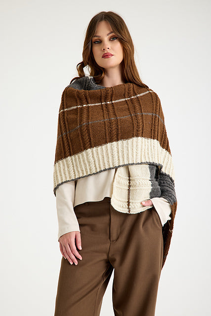 Mirasol Mercedes shawl styled front view