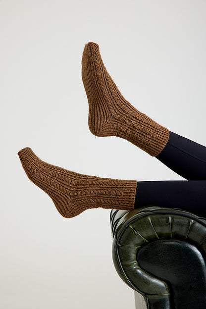 Mirasol Sophy socks and arm warmers detail 2