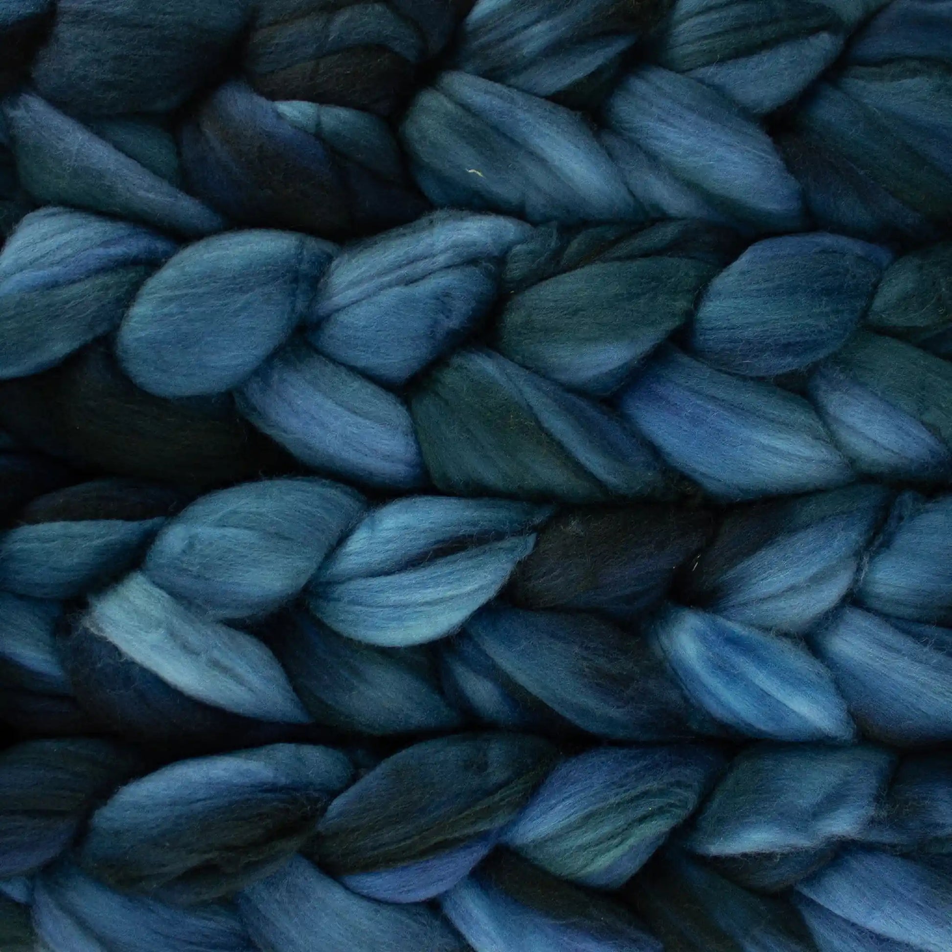 Deep Ocean 650 - Malabrigo Nube Roving Fiber Braid
