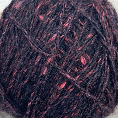 Paradise Fibers 75/25 BFL & Mulberry Silk Wool Roving - Obsidian Rose
