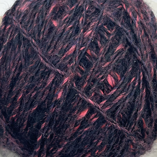 Paradise Fibers 75/25 BFL & Mulberry Silk Wool Roving - Obsidian Rose