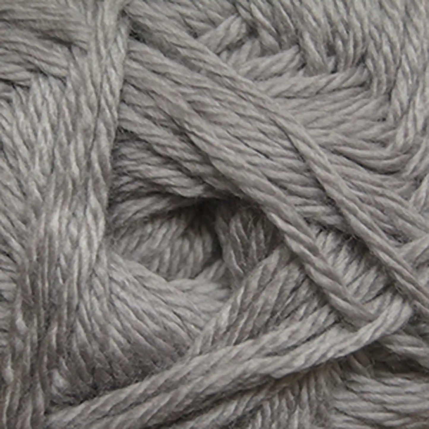 Cascade Pacific Worsted Yarn color 24 Platinum