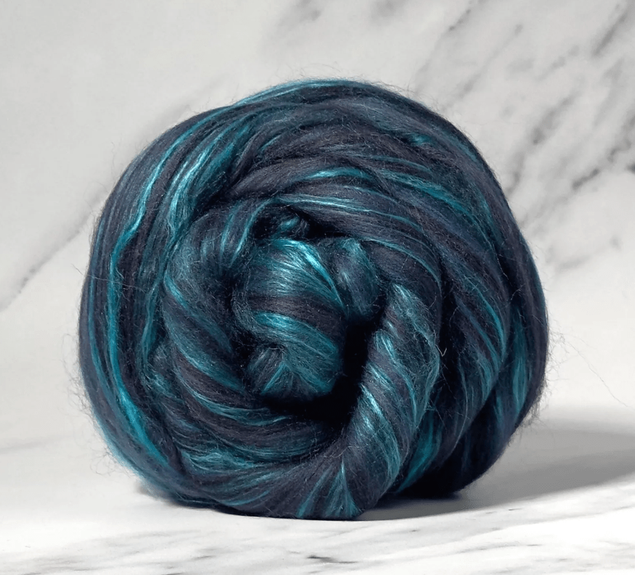 Paradise Fibers 80/20 Merino & Mulberry Silk Top – Luminous Lagoon - Paradise Fibers