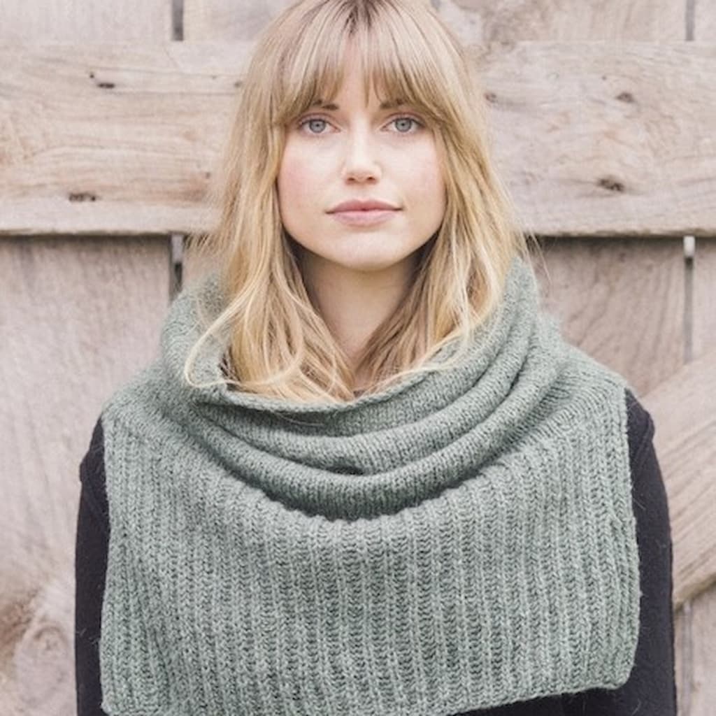 Plain & Simple Book | 11 Knits t o Wear Every Day - Paradise Fibers