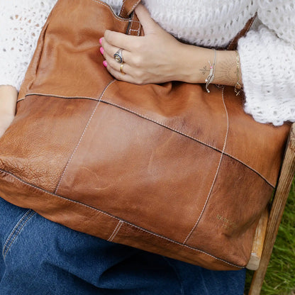 RE:DESIGNED Project 19 - Leather Shopper Bag color Walnut
