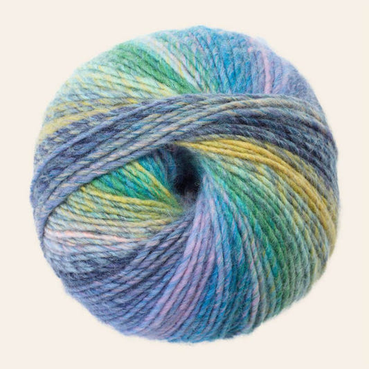 Sirdar Jewelspun With Wool Chunky color 200 Shimmering Sea Glass