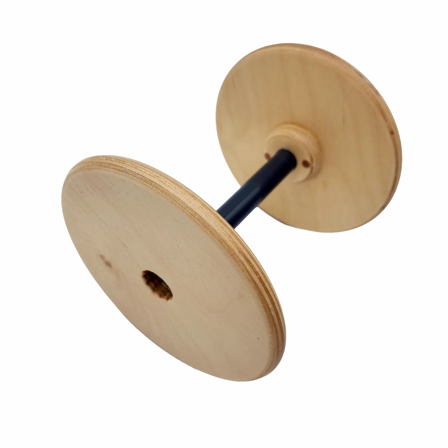 SpinOlution 16oz bobbin closeup of the magnetic flyer-rod end