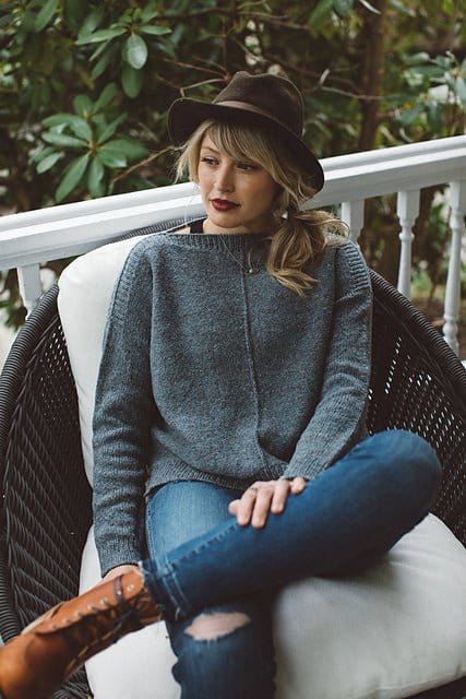 The Weekender Light Pattern by Drea Renee Knits - Paradise Fibers