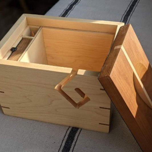 Thread and Maple | Maple Yarn Box - Paradise Fibers