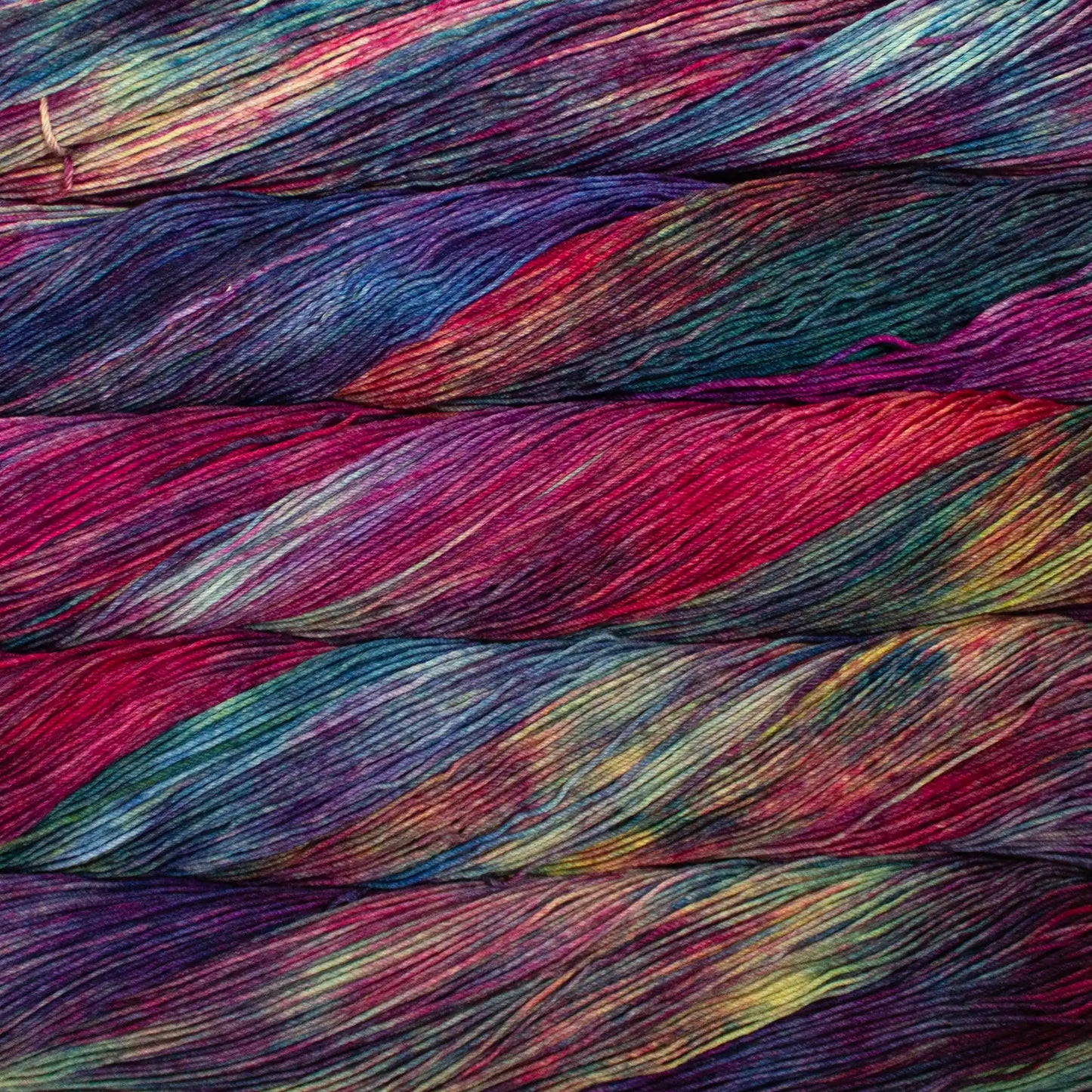 Malabrigo Ultimate Sock Fingering Yarn color Aniversario 005