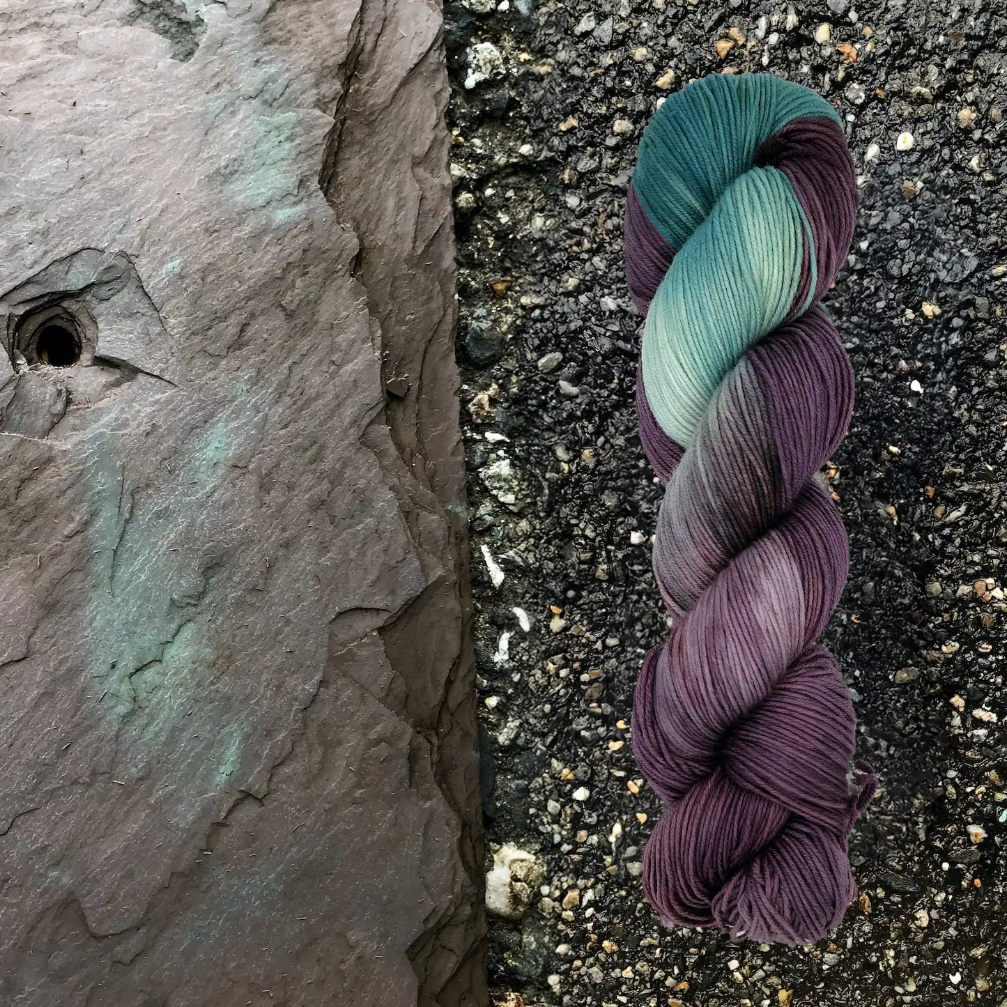 Vermont Mottled Slate - Merino/Nylon Alder Fingering Yarn - Round Mountain Fibers