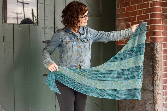 VIANNETTE SHAWL Pattern by Juniper Moon - Leaflet - Paradise Fibers