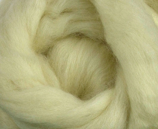 Paradise Fibers White Falkland Wool Top