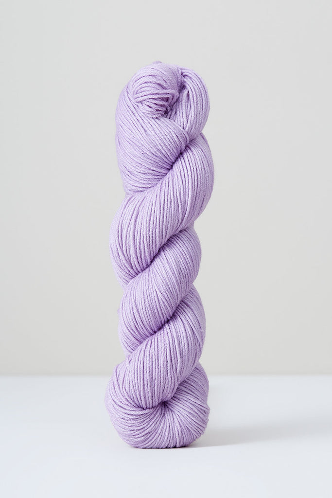 Color Blueberry, hand-dyed skein of yarn, in a light purple color naturally dyed with Blueberries.