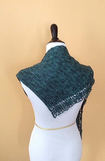 Candeo Shawl (Boomerang Style)-Patterns-