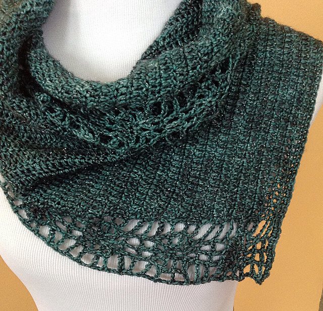 Candeo Shawl (Boomerang Style)-Patterns-