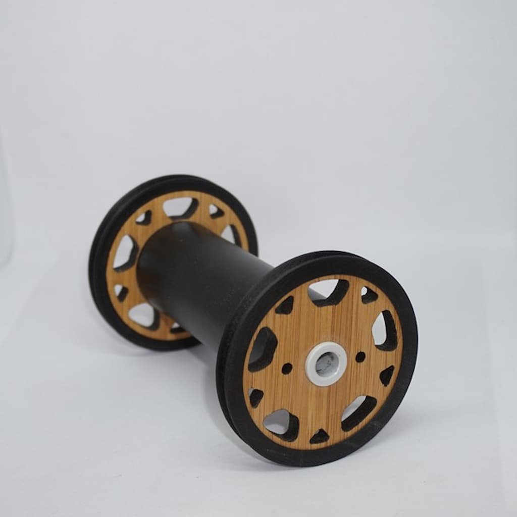 Lace bobbin with wooden wheels