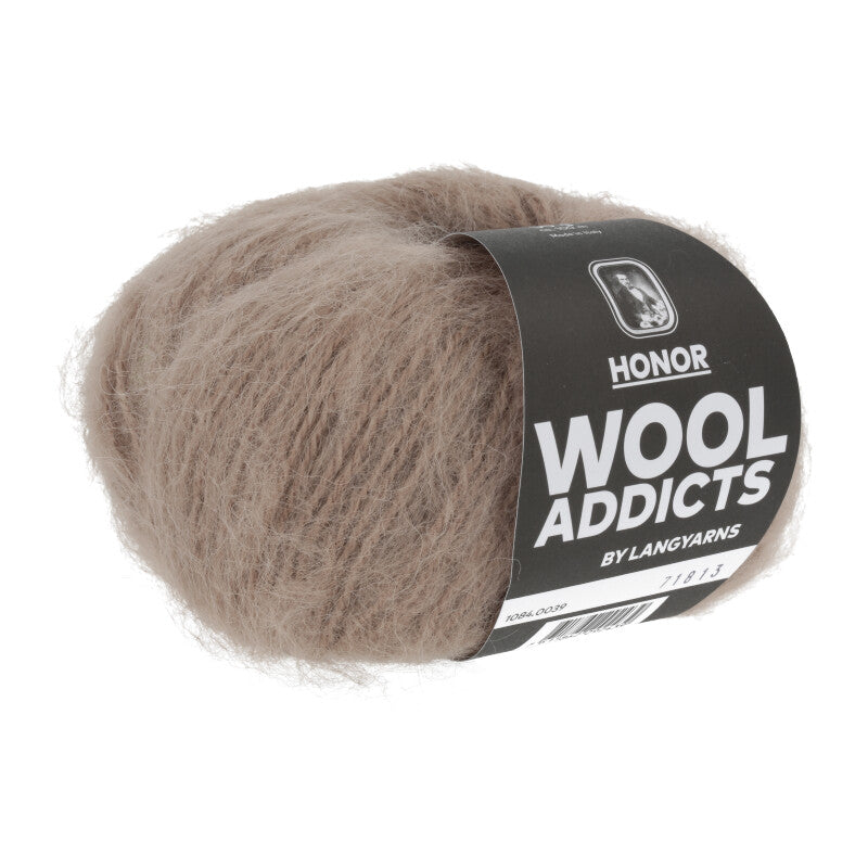 Wool Addicts Honor Worsted in the color 1084.0039, a light brown.