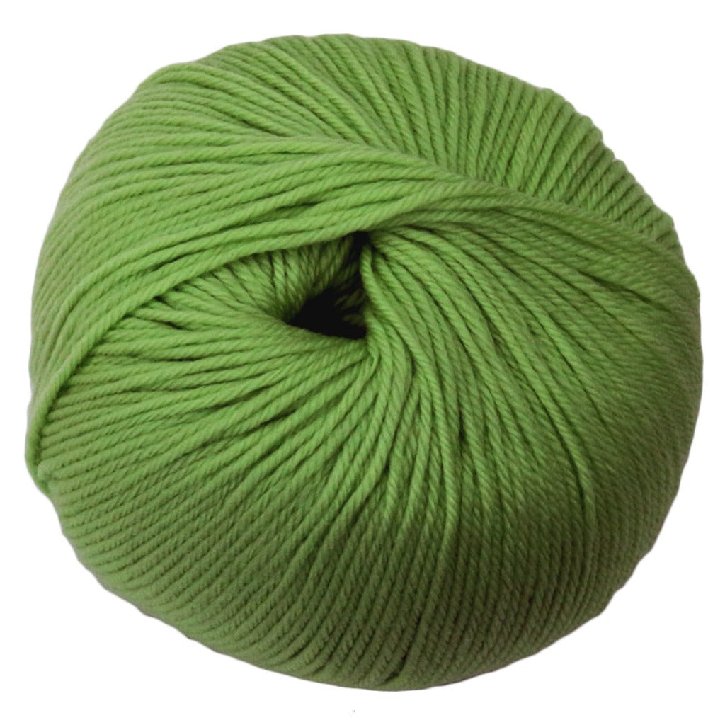 Cascade 220 Superwash in Green Apple - a mid green colorway with a hint of yellow 