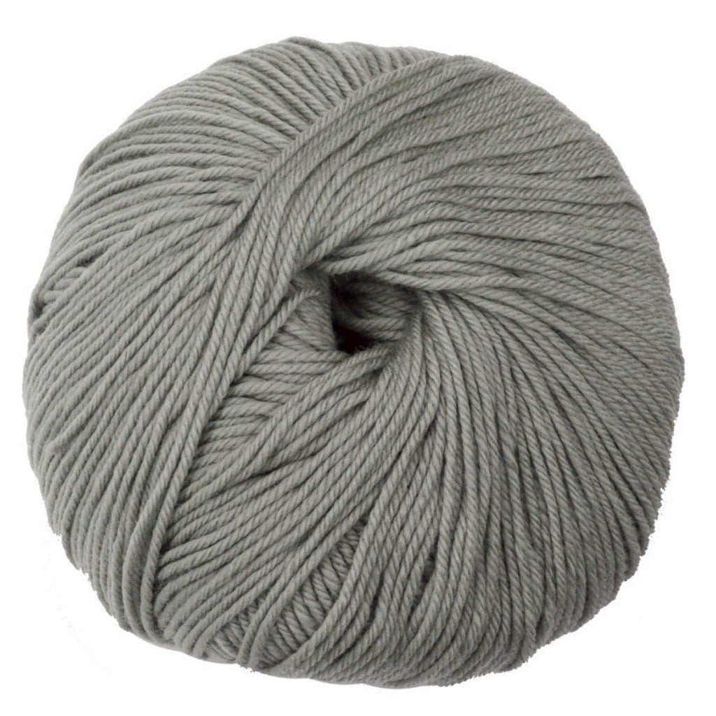 Cascade 220 Superwash in Silver Grey - a soft grey colorway