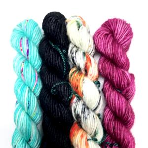 MadelineTosh Unicorn Tails Colorblock Hand Warmers Kit-Kits-Wonderland-