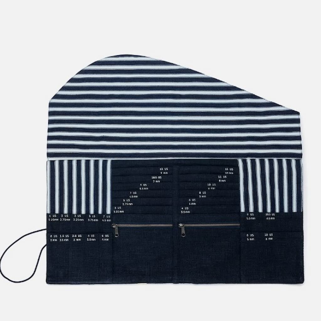 Della Q DPN and Circular Needle Case - Paradise Fibers
