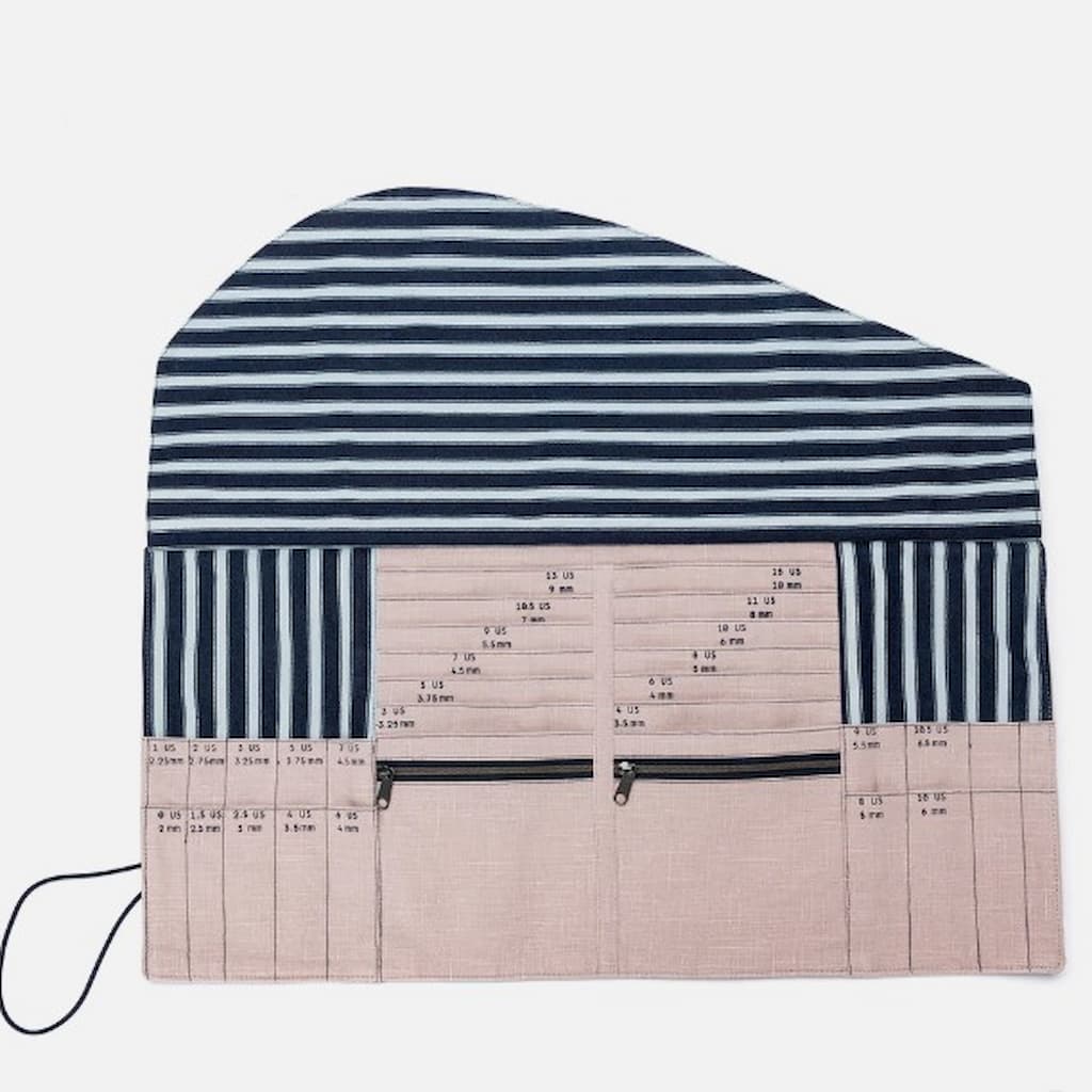 Della Q DPN and Circular Needle Case - Paradise Fibers