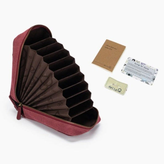 Della Q Makers Circular Needle Case - Paradise Fibers