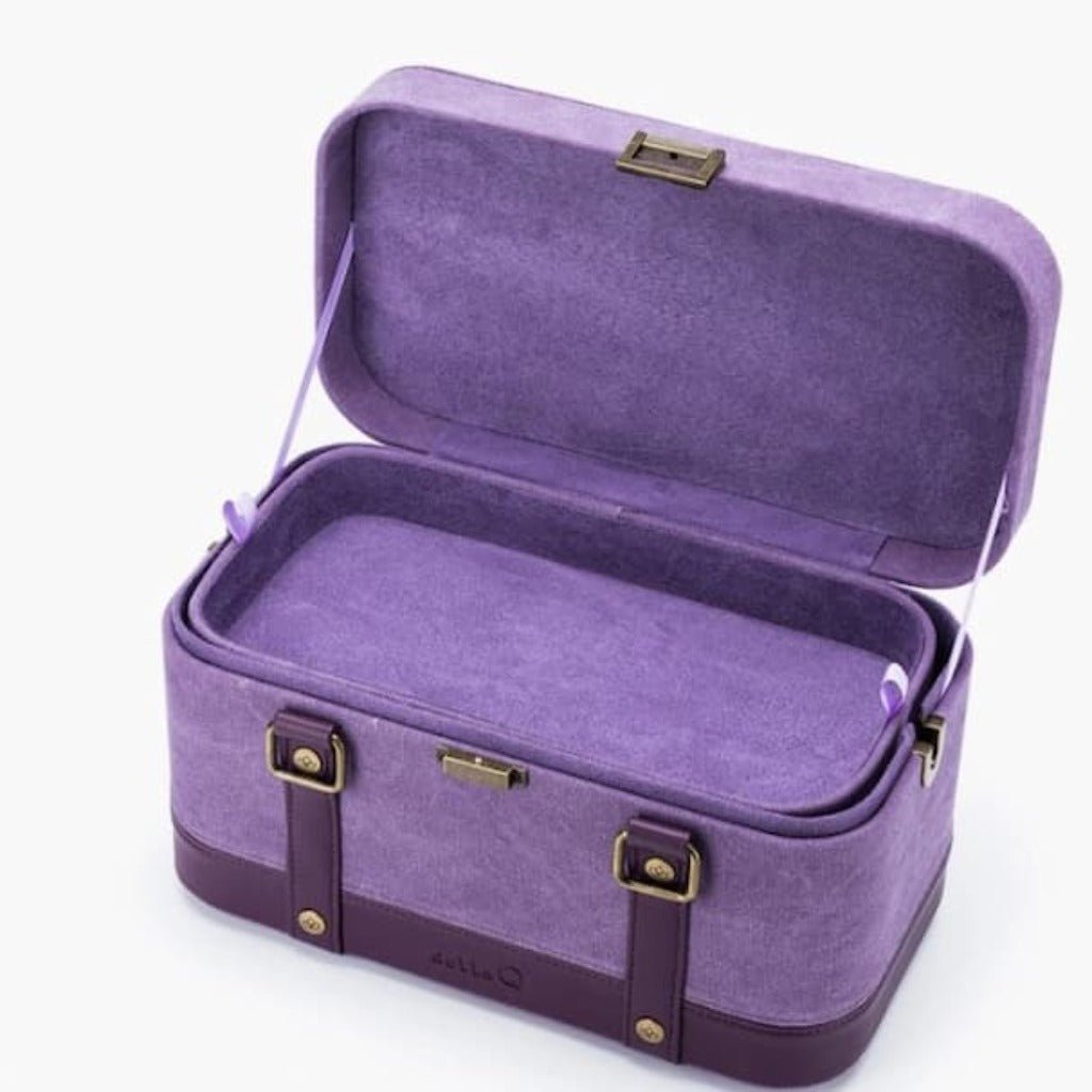 Della Q Makers Train Case - Paradise Fibers