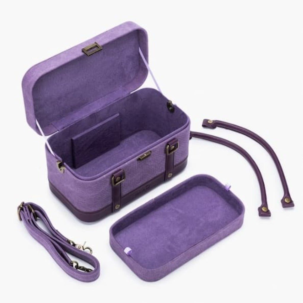 Della Q Makers Train Case - Paradise Fibers
