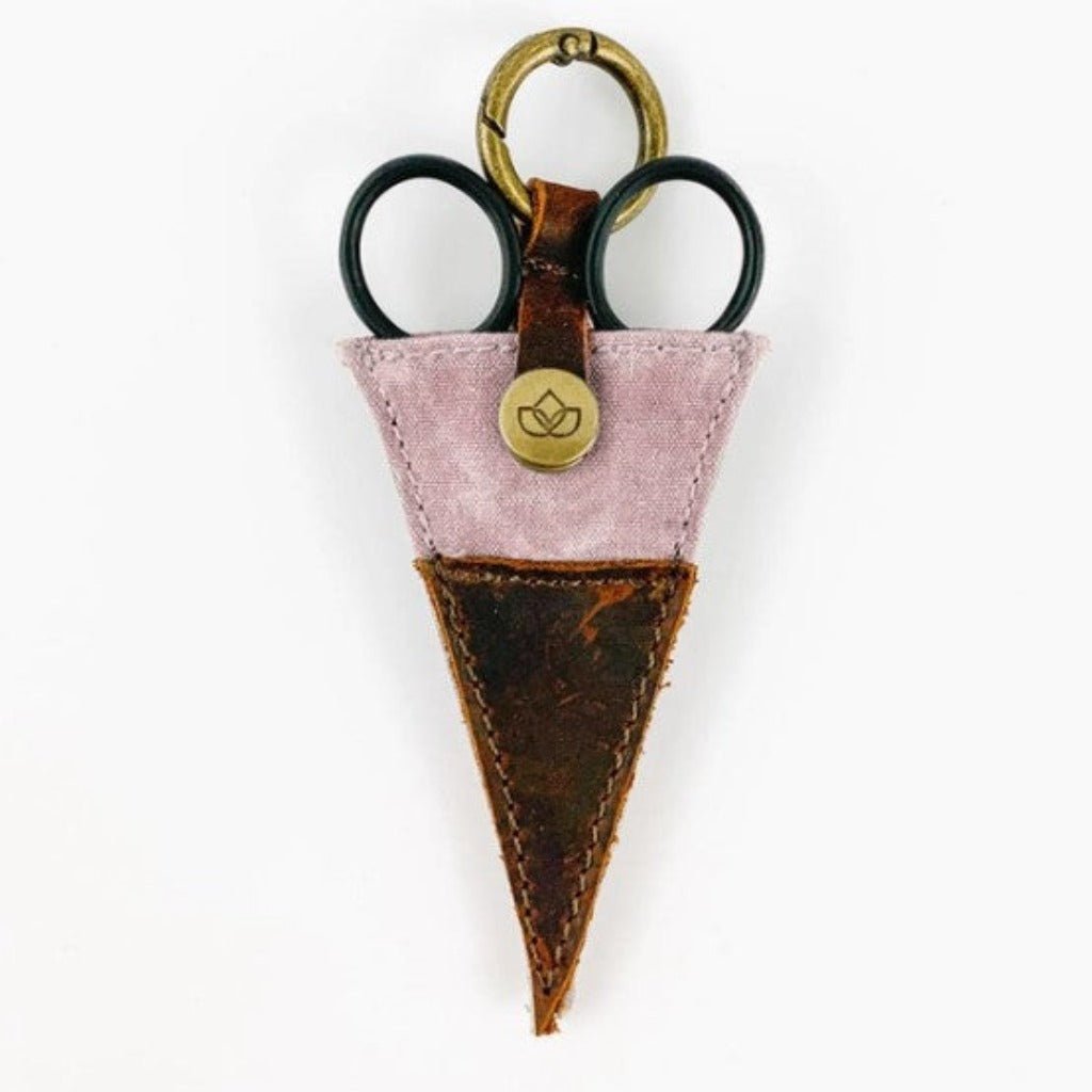 Della Q Scissor Pocket - Paradise Fibers