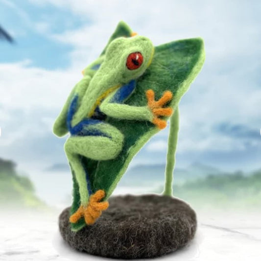 Fonzo the Frog Needle Felting Kit - Paradise Fibers