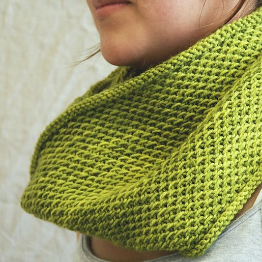 Honey Cowl - Paradise Fibers