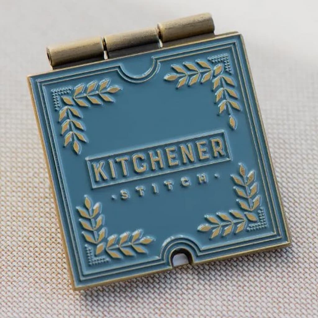 K2TOG CLUB Enamel Pins - Paradise Fibers